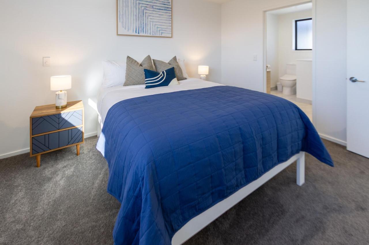 Central City Awaits 2 Bed 2 Bath With Carpark Κράισττσερτς Εξωτερικό φωτογραφία