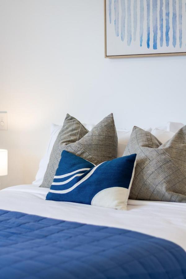 Central City Awaits 2 Bed 2 Bath With Carpark Κράισττσερτς Εξωτερικό φωτογραφία