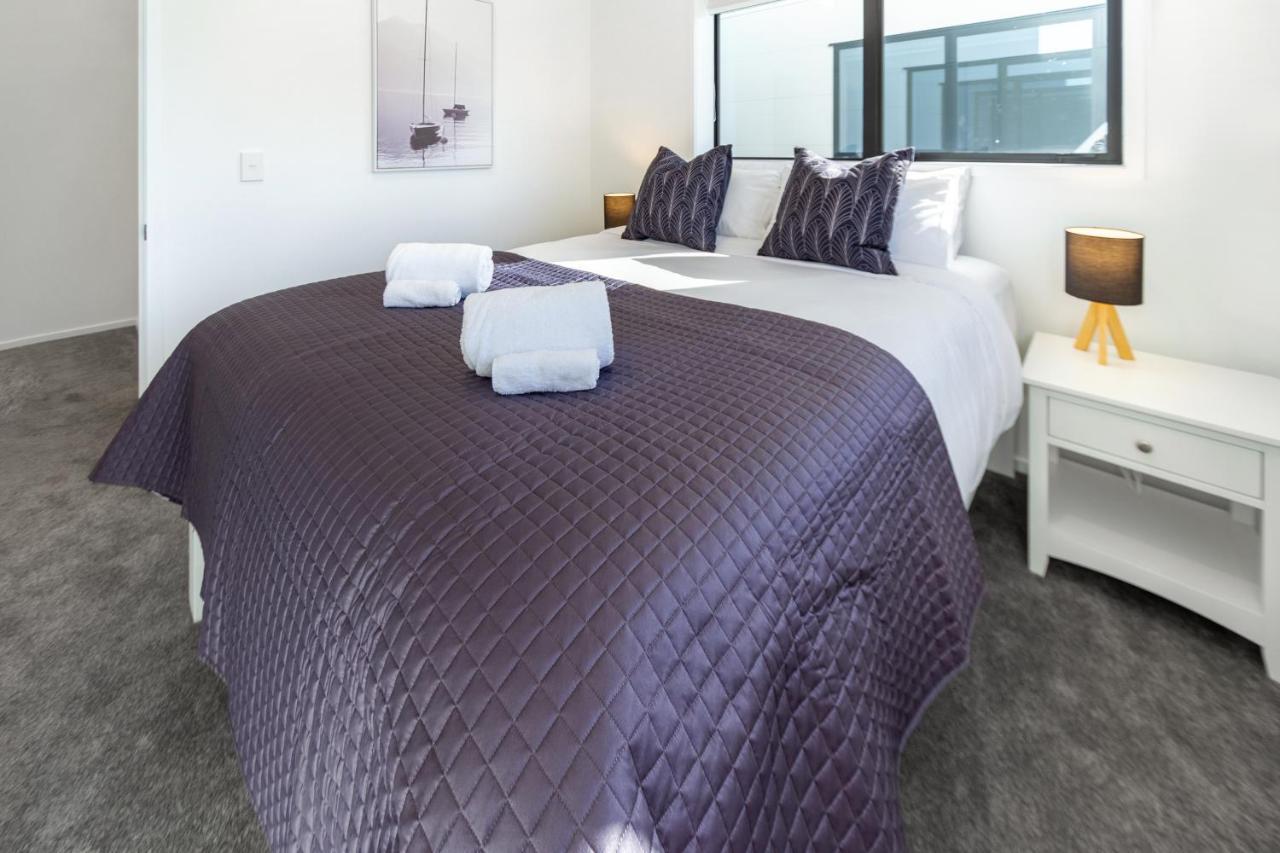 Central City Awaits 2 Bed 2 Bath With Carpark Κράισττσερτς Εξωτερικό φωτογραφία